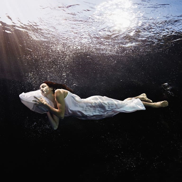 Understanding the Connection Between Vivid Dreams and Experiencing a